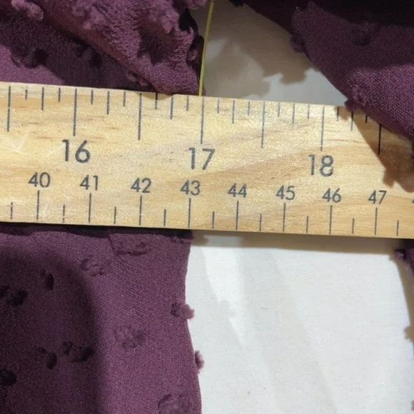 Aritzia Babaton Womens Silk Blend Blouse V-Neck Swiss Dot 3/4 Sleeve Size XS - Picture 6 of 12